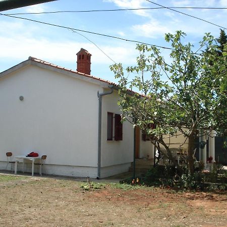 Medel Villa Medulin Buitenkant foto